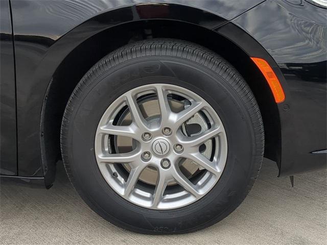 new 2026 Chrysler Pacifica car, priced at $43,207