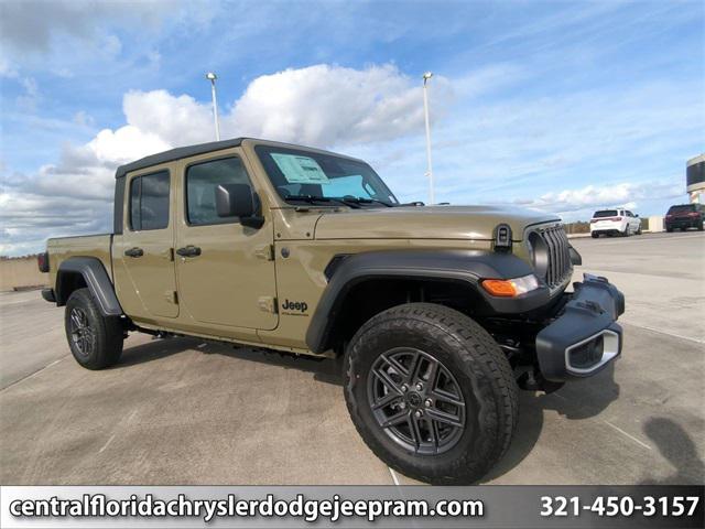 new 2026 Jeep Gladiator car, priced at $43,245