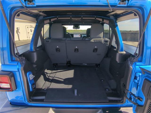 new 2026 Jeep Wrangler car, priced at $47,777