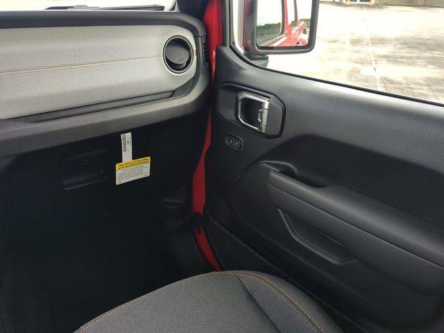 new 2025 Jeep Gladiator car, priced at $36,706