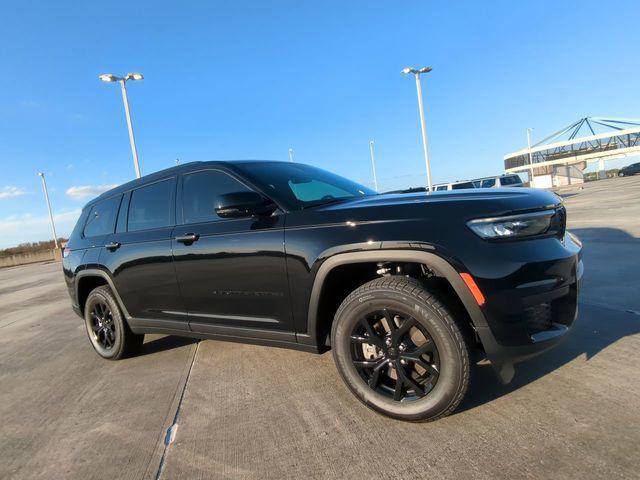 new 2025 Jeep Grand Cherokee L car, priced at $38,272