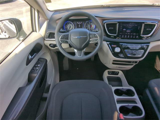 used 2018 Chrysler Pacifica car, priced at $11,249