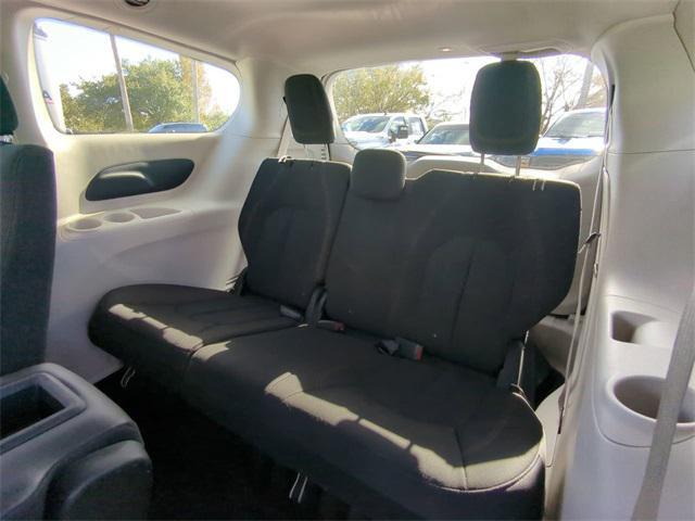 used 2018 Chrysler Pacifica car, priced at $11,249