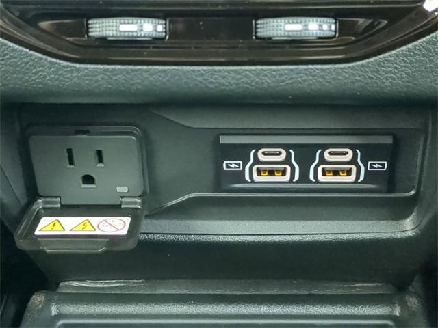 new 2025 Jeep Grand Cherokee L car, priced at $45,208