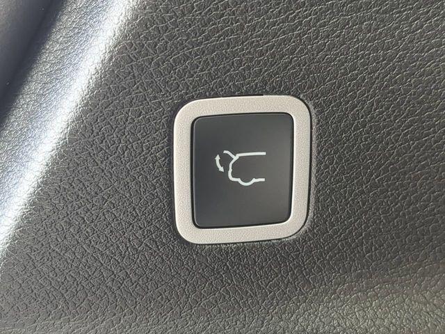 new 2026 Chrysler Voyager car, priced at $39,116