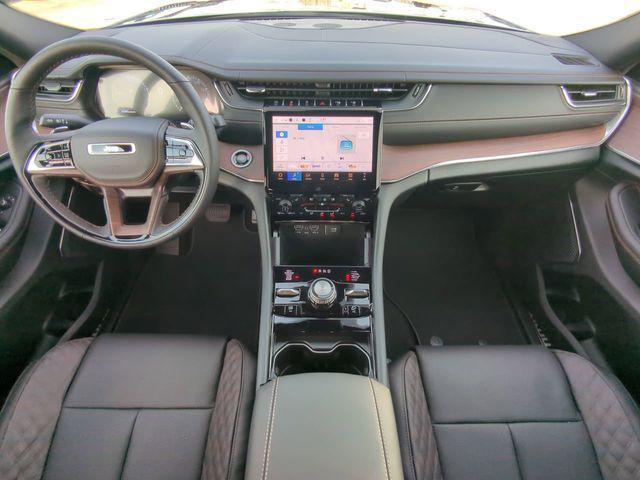 new 2025 Jeep Grand Cherokee car, priced at $53,014