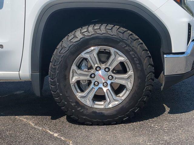 used 2023 GMC Sierra 1500 car, priced at $35,834