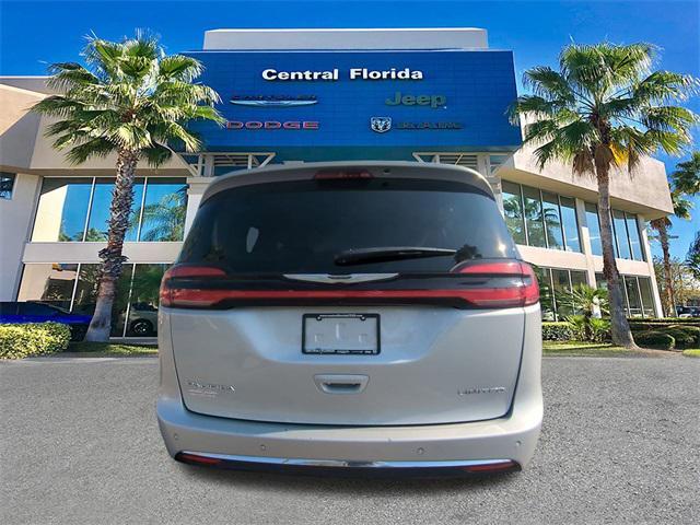 used 2024 Chrysler Pacifica car, priced at $31,249