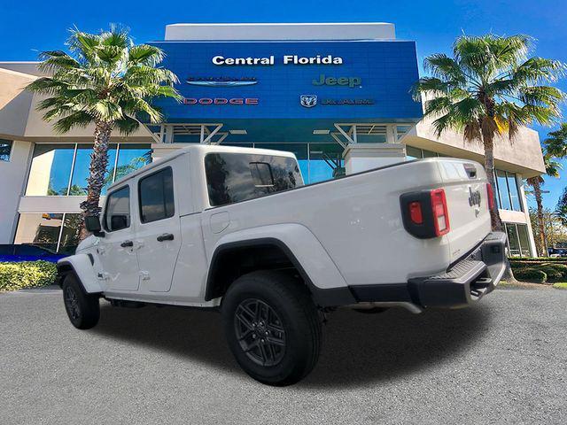 new 2026 Jeep Gladiator car, priced at $41,497
