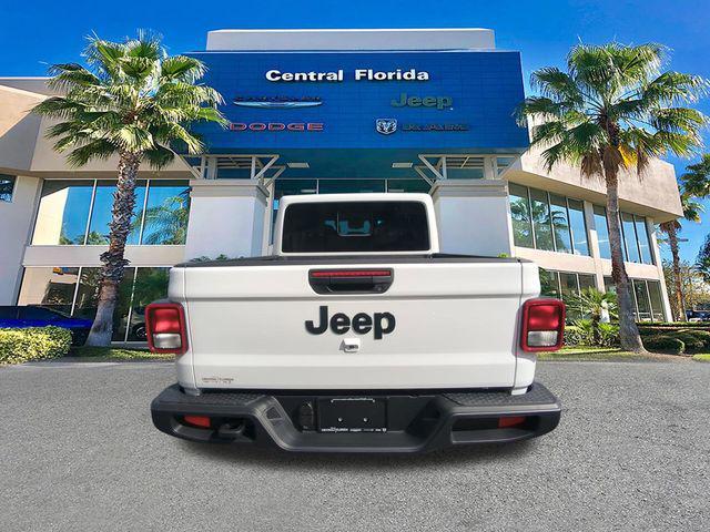 new 2026 Jeep Gladiator car, priced at $41,497