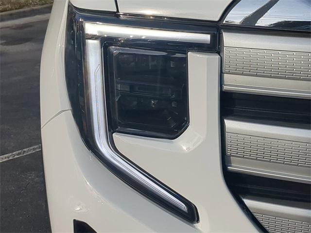 used 2023 GMC Sierra 1500 car, priced at $32,499