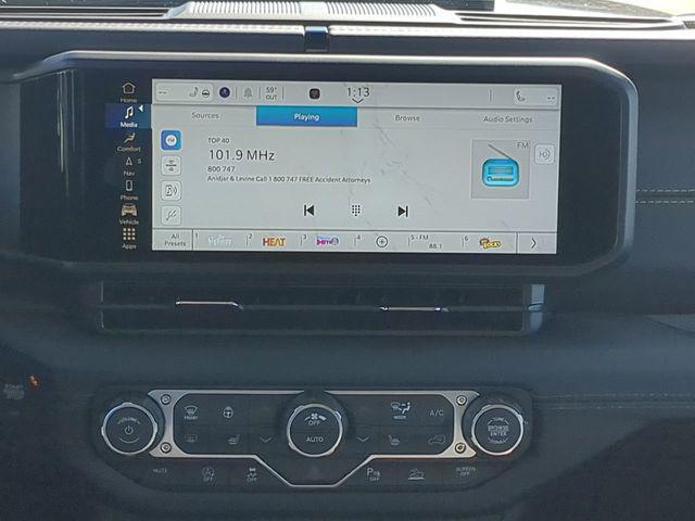 new 2026 Jeep Wrangler car, priced at $51,778