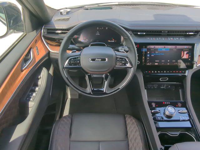 new 2026 Jeep Grand Cherokee car, priced at $66,905