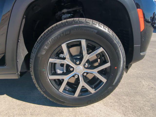 new 2025 Jeep Grand Cherokee L car, priced at $45,150