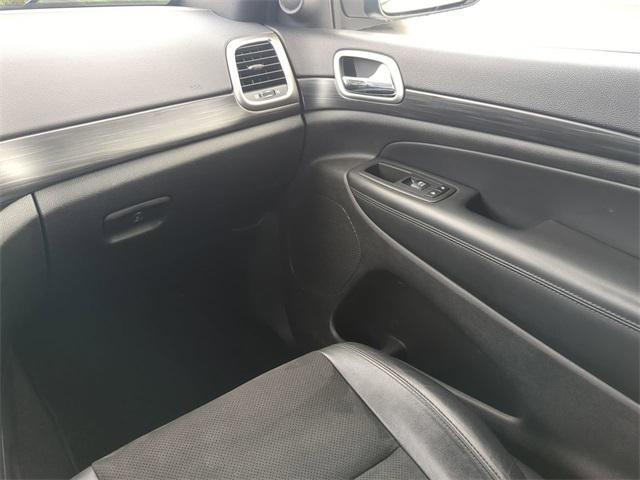 used 2020 Jeep Grand Cherokee car, priced at $18,749