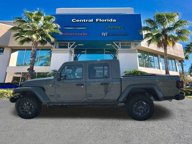 new 2026 Jeep Gladiator car, priced at $44,579