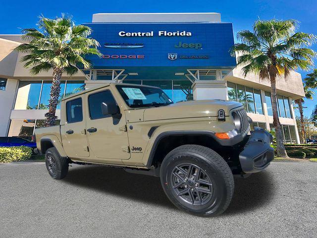 new 2026 Jeep Gladiator car, priced at $44,579