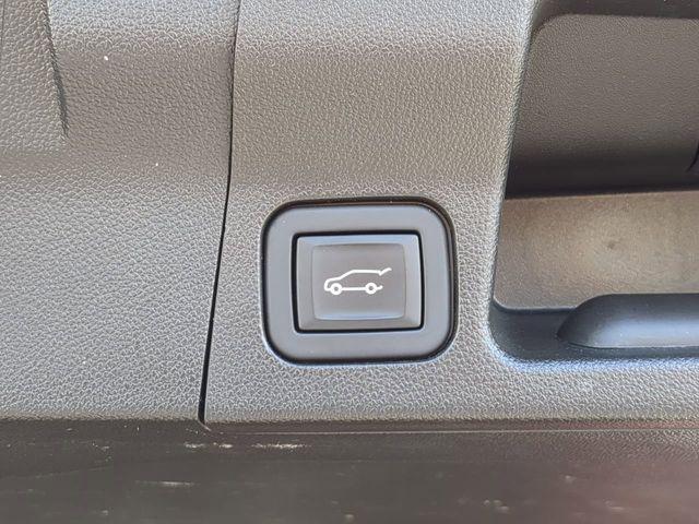 used 2023 GMC Acadia car, priced at $20,999