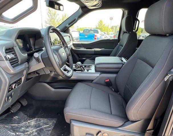 new 2025 Ford F-150 car, priced at $62,820