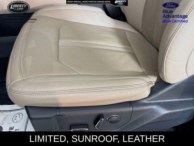 used 2024 Ford Expedition car, priced at $49,801