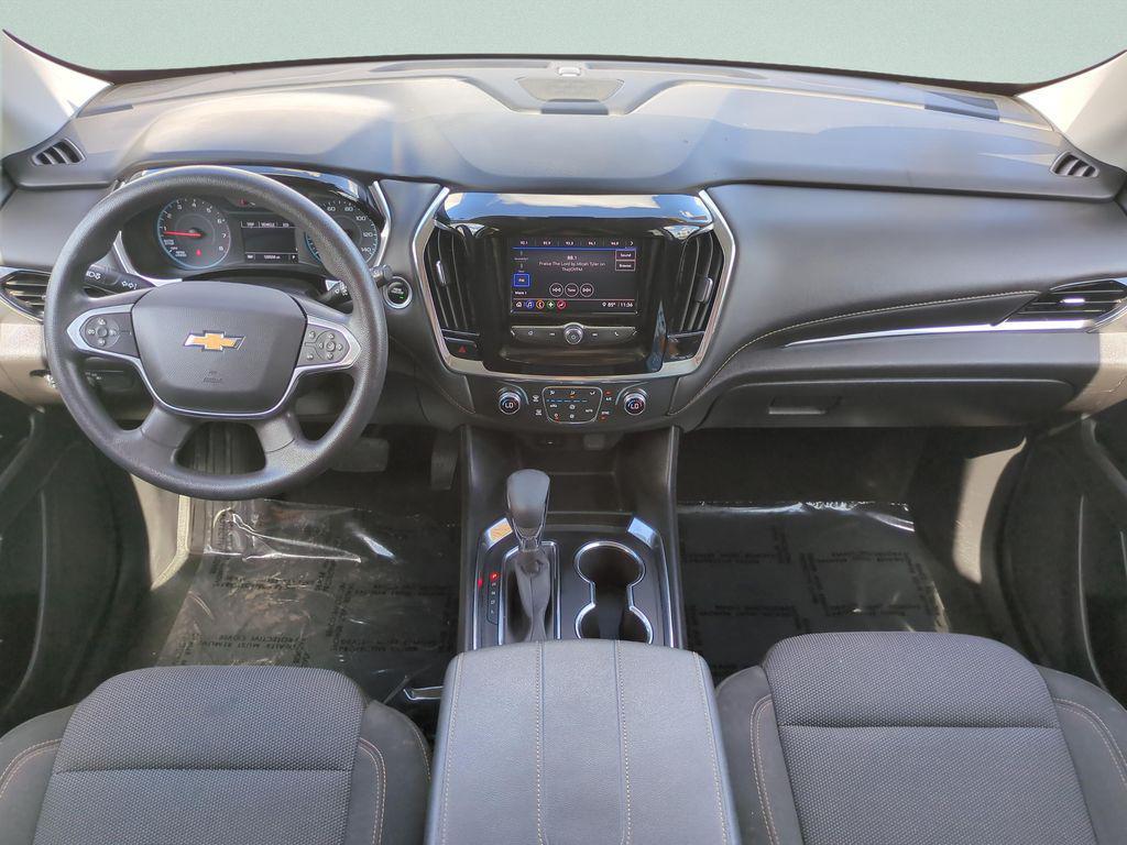 used 2021 Chevrolet Traverse car, priced at $16,799