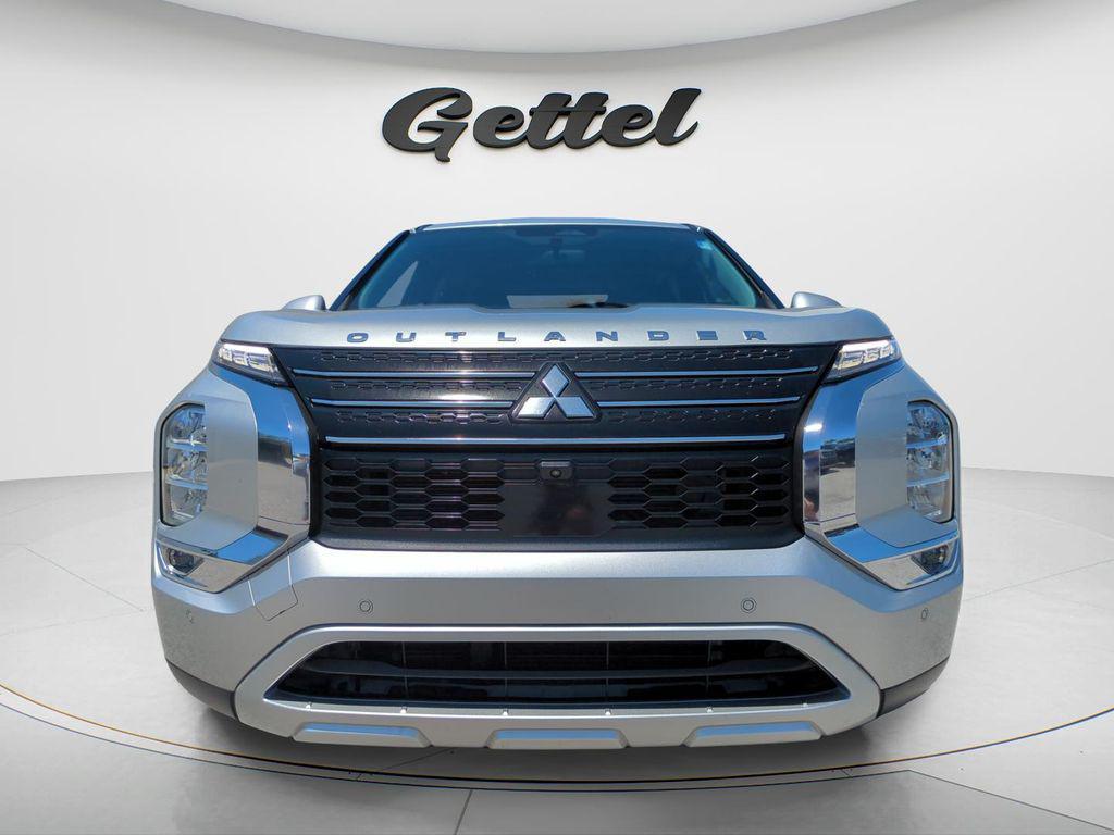 used 2023 Mitsubishi Outlander car, priced at $24,644