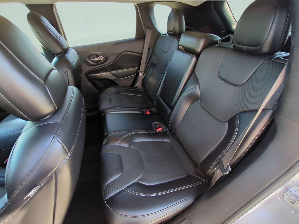 used 2020 Jeep Cherokee car, priced at $14,699