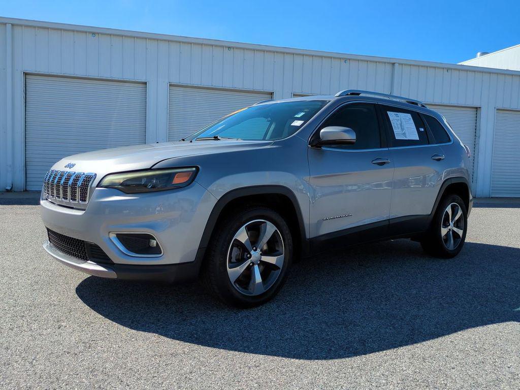 used 2020 Jeep Cherokee car, priced at $14,426