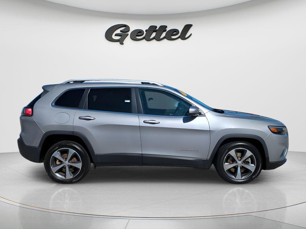 used 2020 Jeep Cherokee car, priced at $14,699