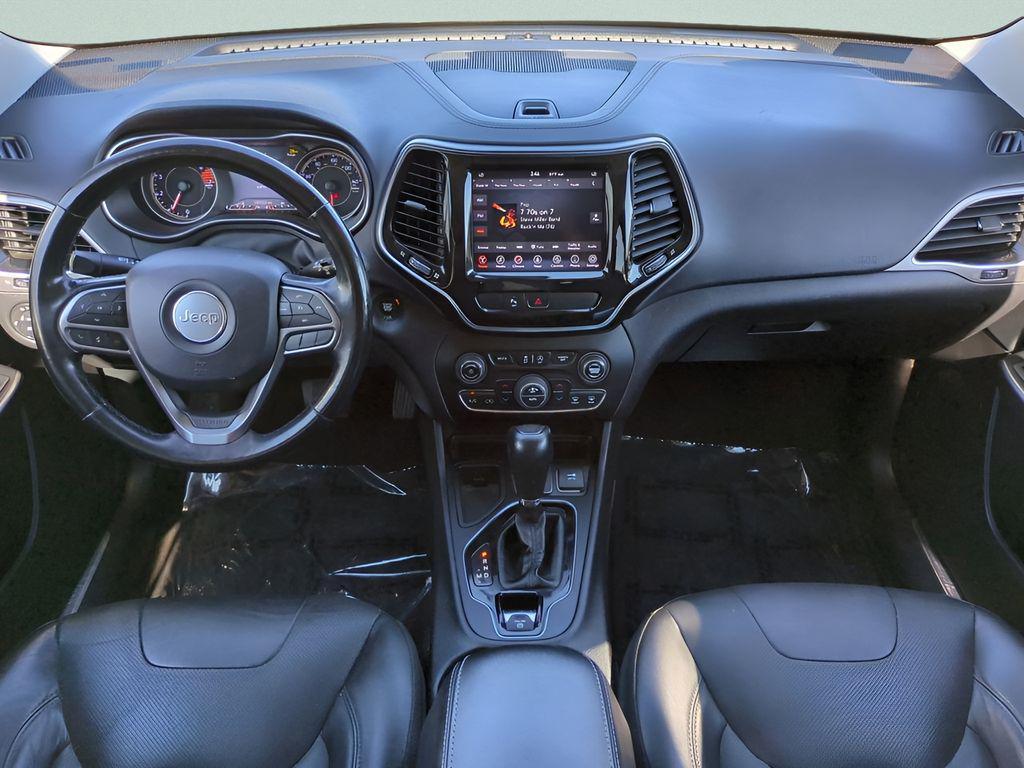 used 2020 Jeep Cherokee car, priced at $14,699