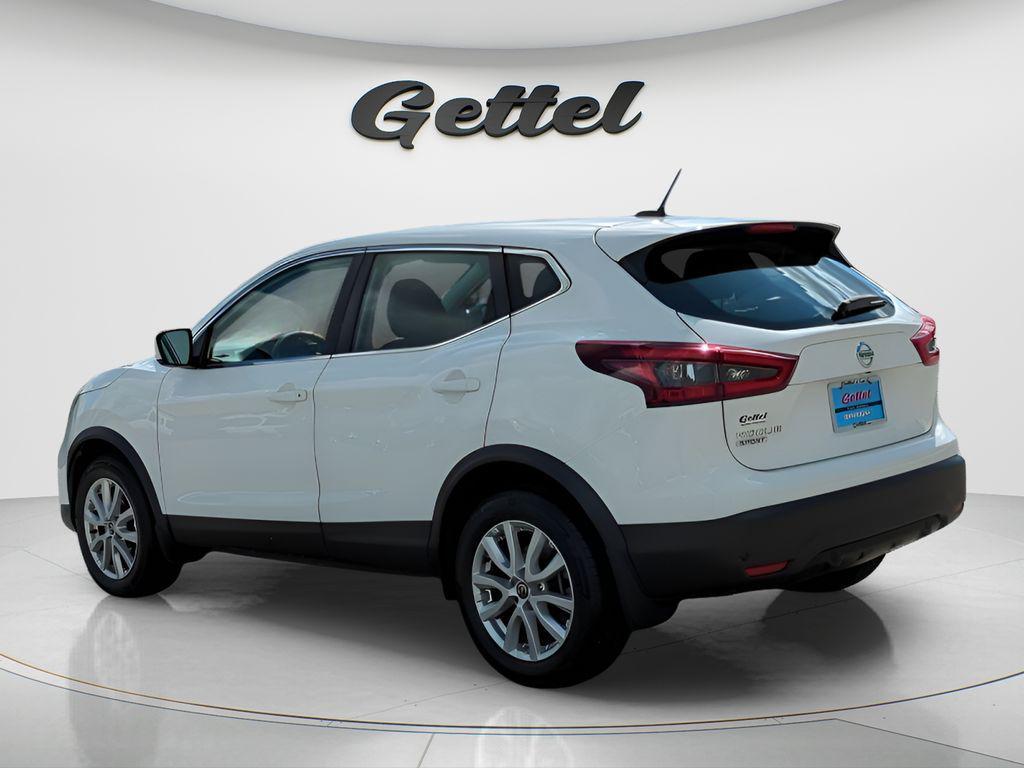 used 2022 Nissan Rogue Sport car, priced at $15,221