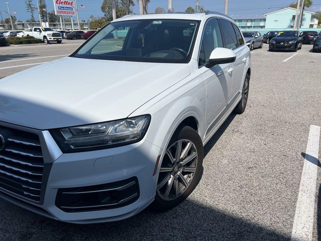 used 2018 Audi Q7 car, priced at $17,999