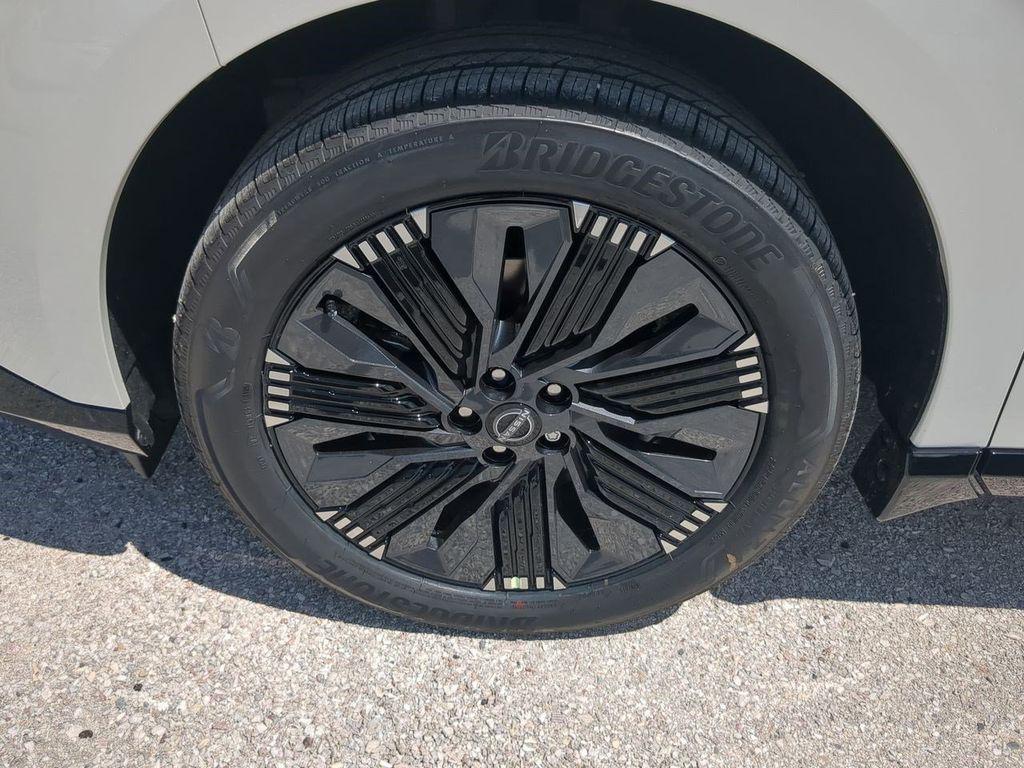 new 2025 Nissan Murano car, priced at $42,225