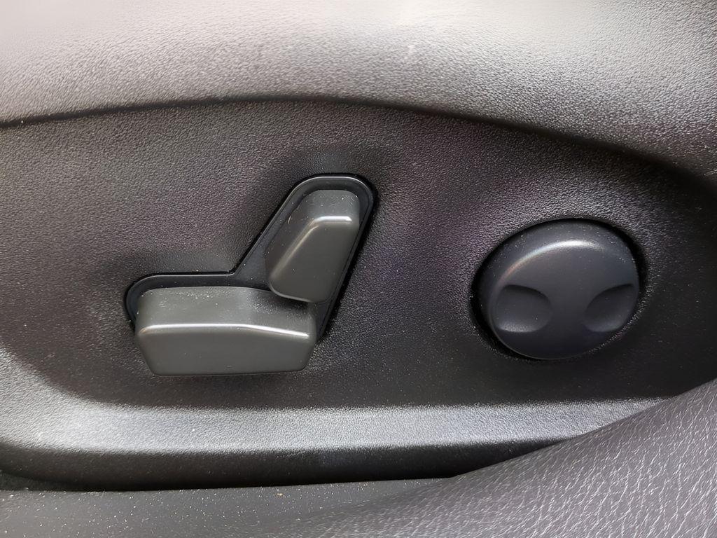 used 2022 Jeep Renegade car, priced at $19,299