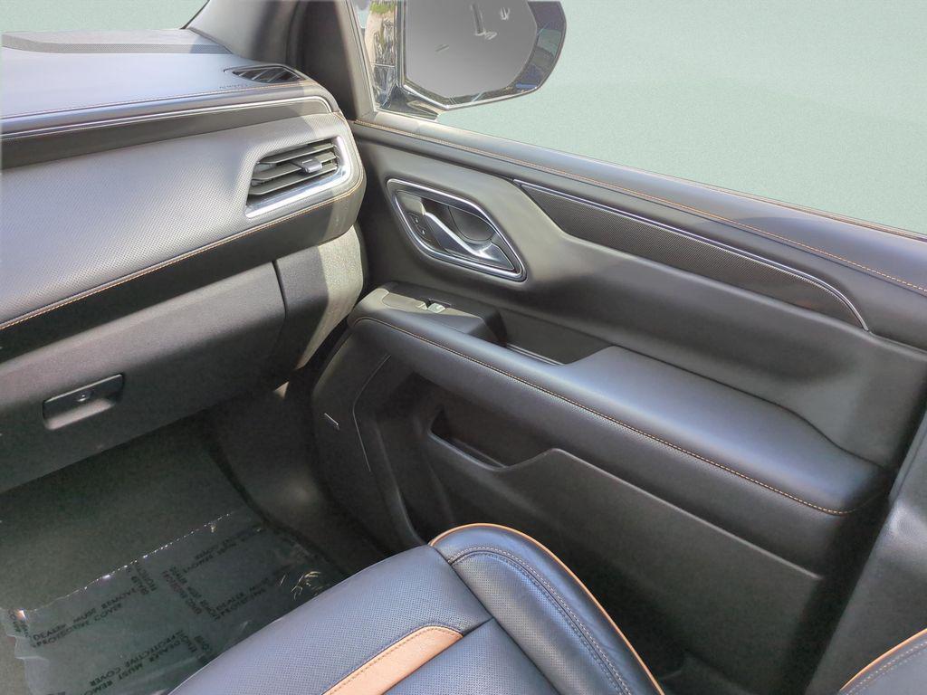 used 2024 GMC Yukon car, priced at $65,712