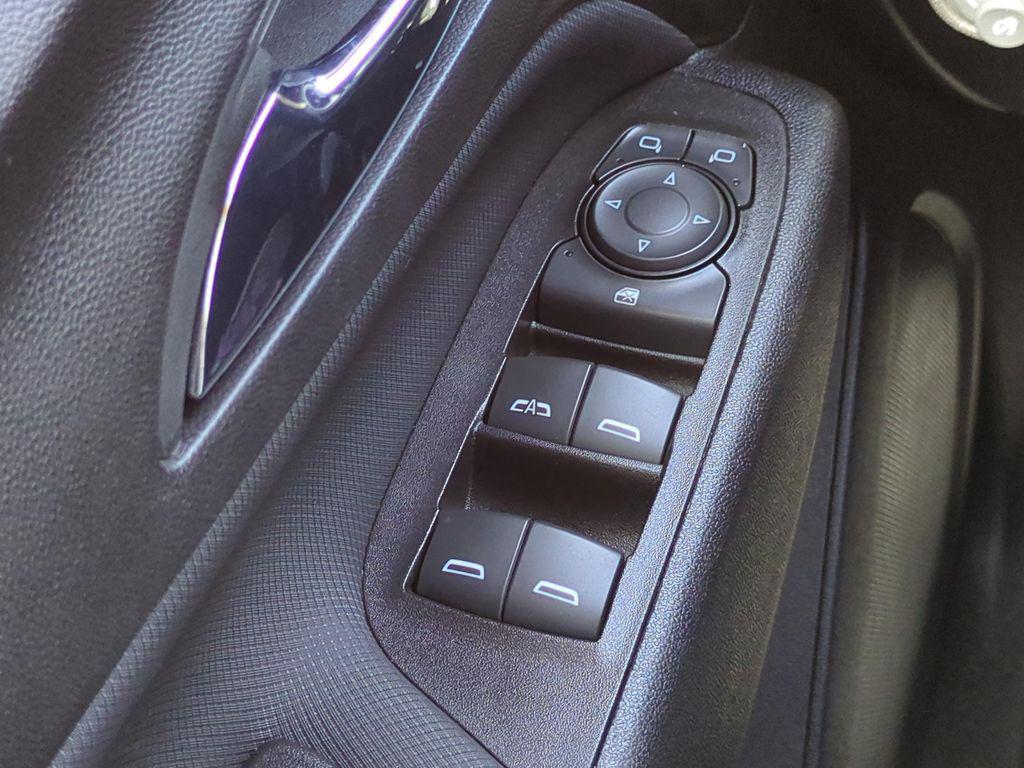 used 2023 Chevrolet Equinox car, priced at $21,691