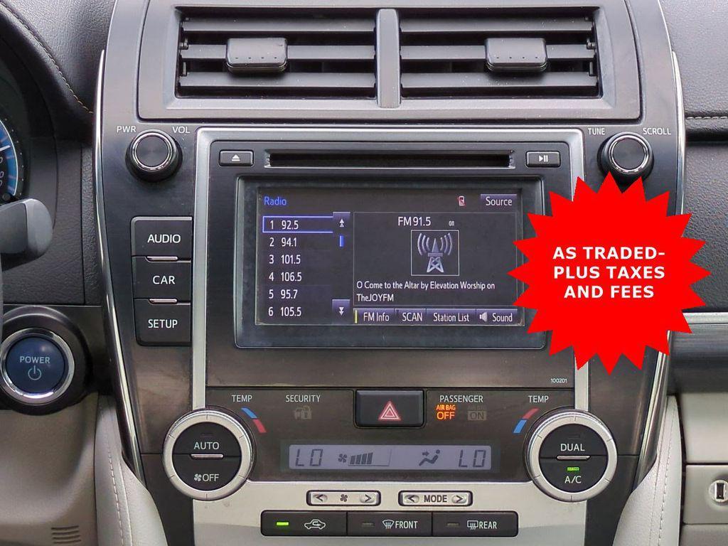 used 2014 Toyota Camry Hybrid car, priced at $9,999