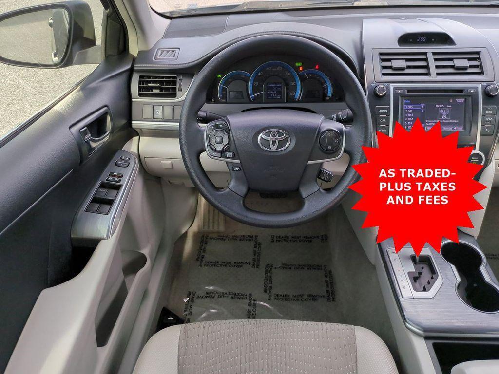 used 2014 Toyota Camry Hybrid car, priced at $9,999