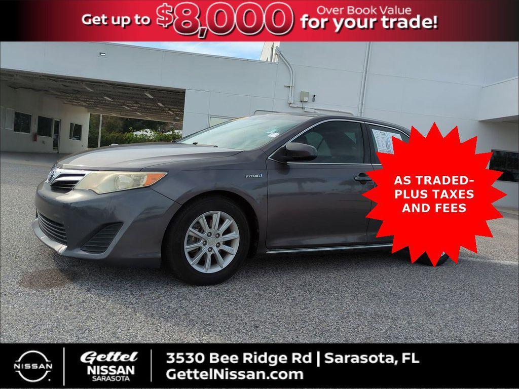 used 2014 Toyota Camry Hybrid car, priced at $9,999