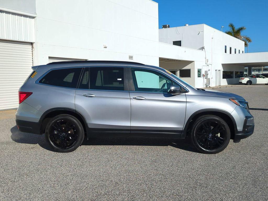 used 2022 Honda Pilot car, priced at $28,999