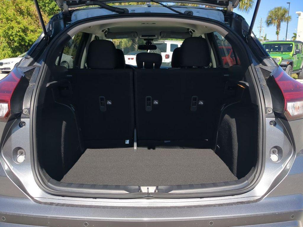 new 2025 Nissan Kicks car, priced at $19,347