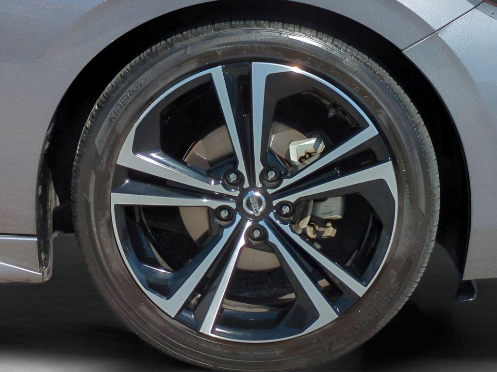 used 2022 Nissan Sentra car, priced at $16,556