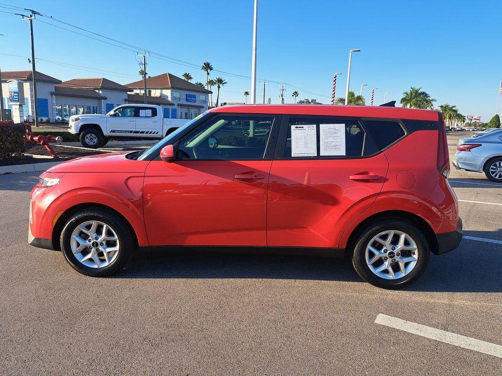 used 2022 Kia Soul car, priced at $16,767