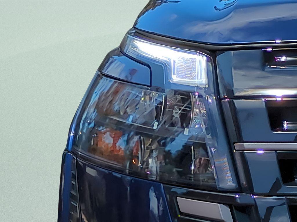 new 2026 Nissan Pathfinder car, priced at $41,878