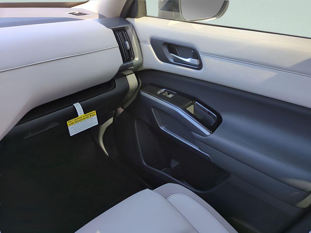 new 2026 Nissan Pathfinder car, priced at $41,878