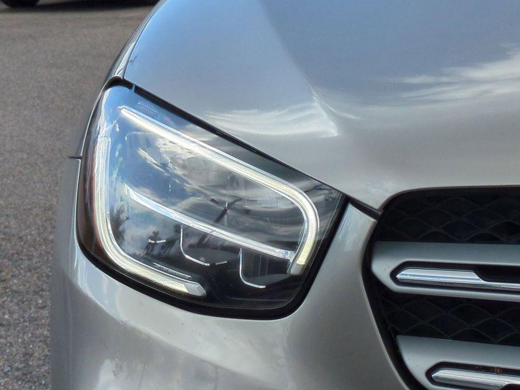 used 2021 Mercedes-Benz GLC 300 car, priced at $21,637
