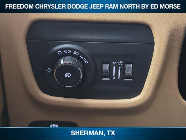 new 2025 Jeep Grand Cherokee car, priced at $73,421
