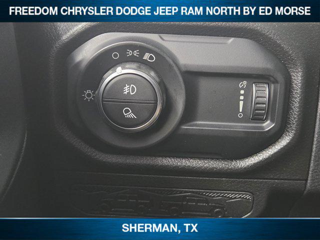 new 2026 Jeep Gladiator car, priced at $44,265