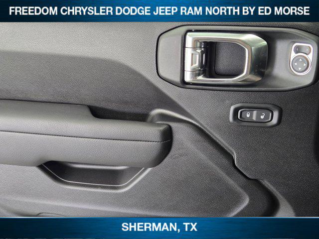 new 2025 Jeep Wrangler car, priced at $45,827