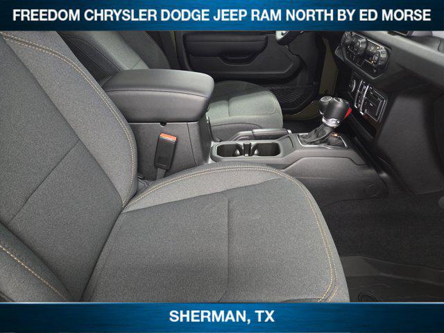 new 2025 Jeep Wrangler car, priced at $45,827